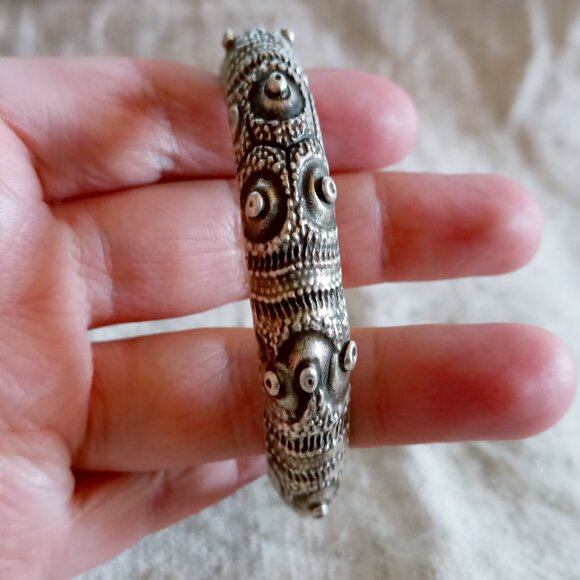 Sea Urchin Silver Cuff - Picture 3 of 6